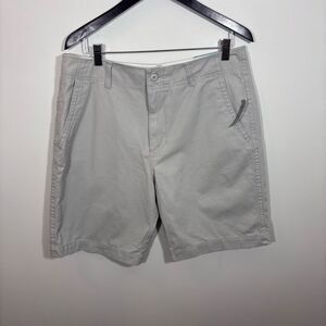 Old Navy 2014 Cotton NWT Grey Khaki Shorts Size 34 10” inseam